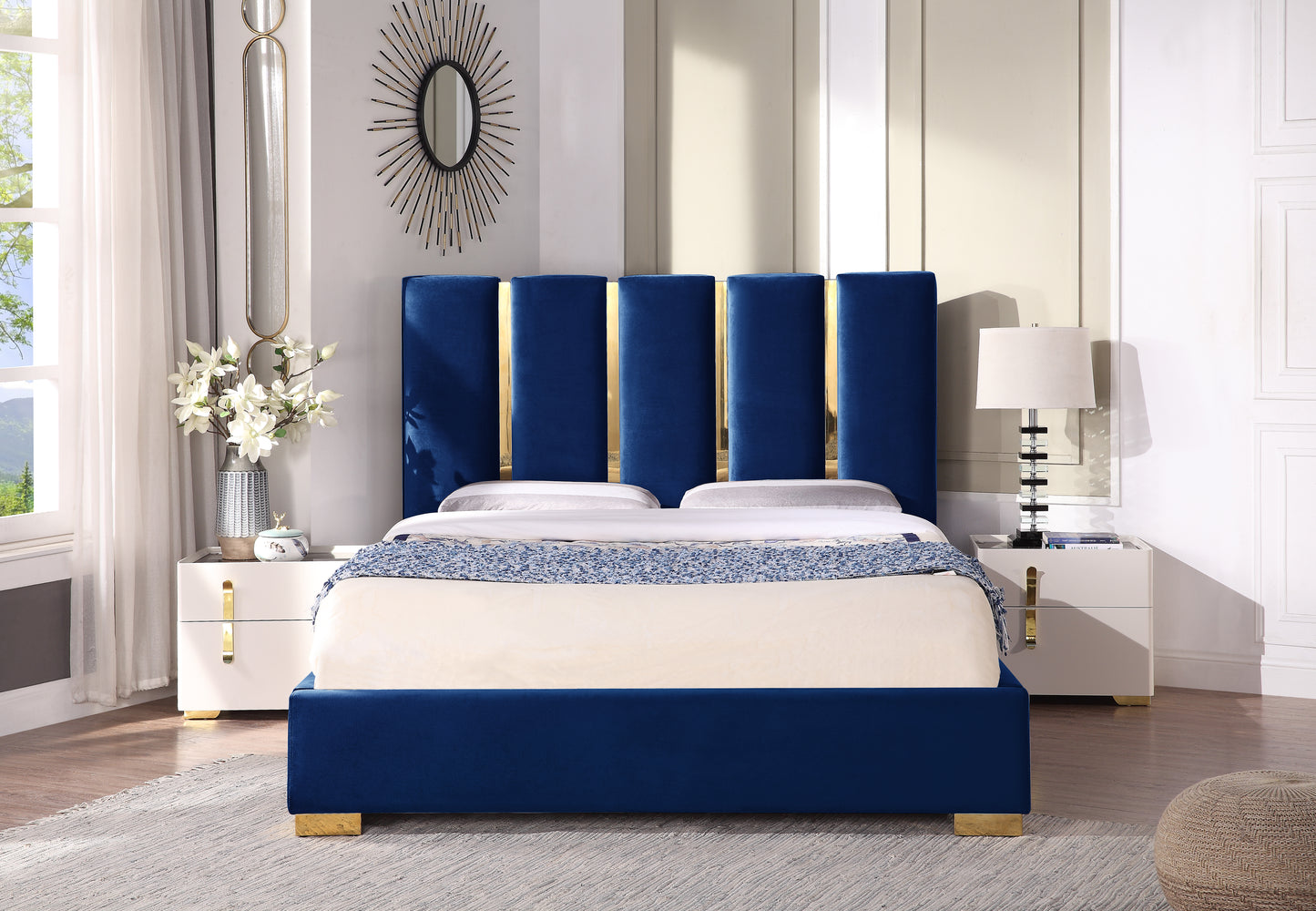 SSline King Size Modern Velvet Upholstered Bed with Headboard